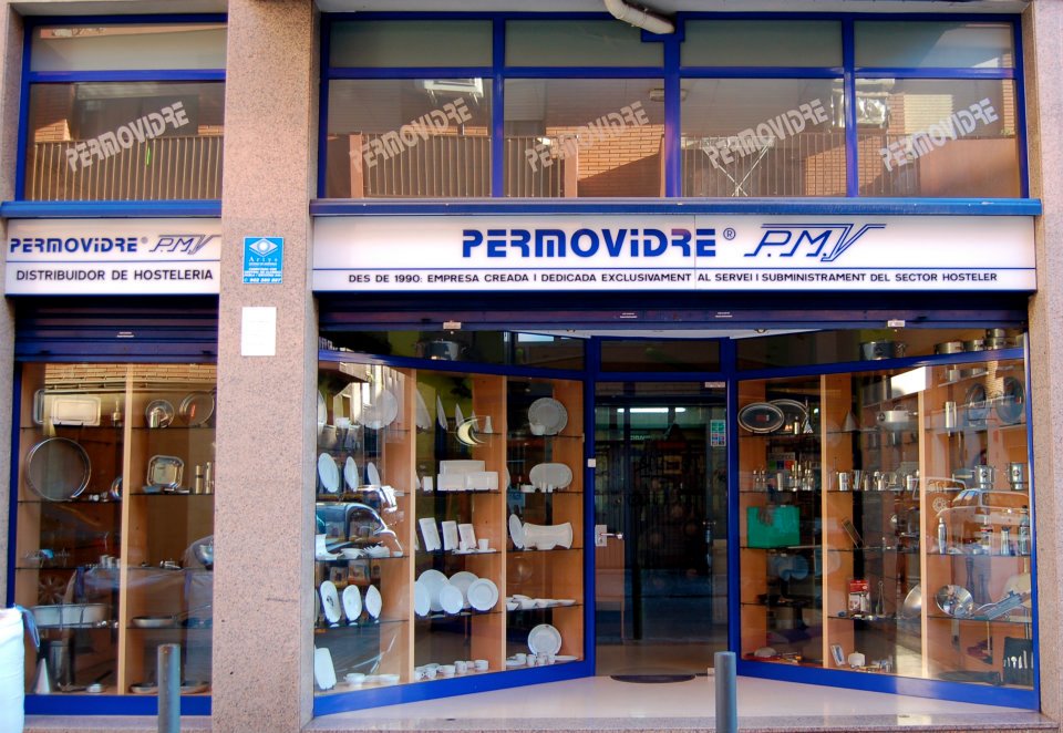 Fachada de tienda de Permovidre SL